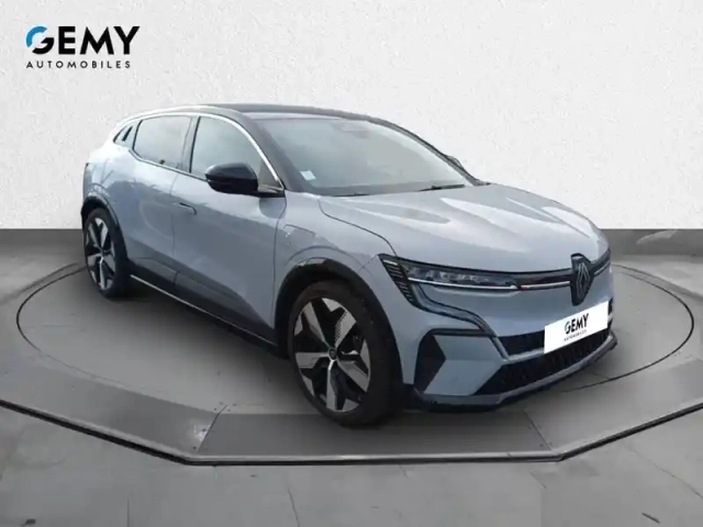 Renault Megane e-tech ev60 220 ch optimum charge — photo 3