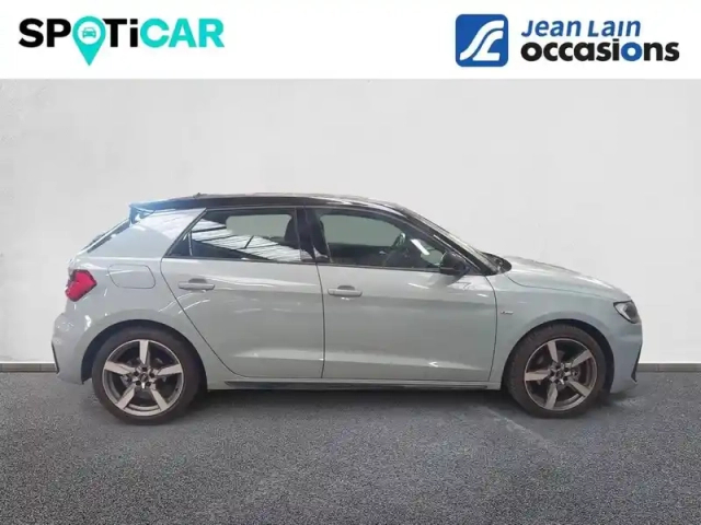 Audi A1 sportback 35 tfsi 150 ch s tronic 7 — photo 4