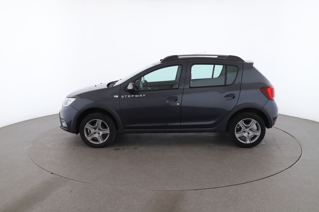 Dacia Sandero Stepway 1.5 dCi — photo 2