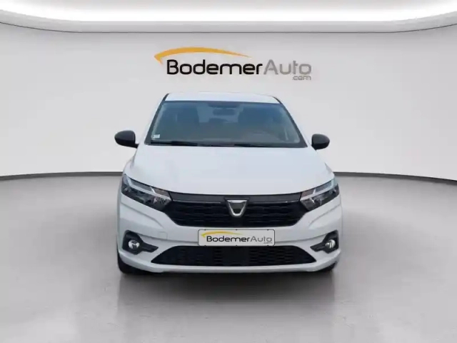 Dacia Sandero sce 65 — photo 32