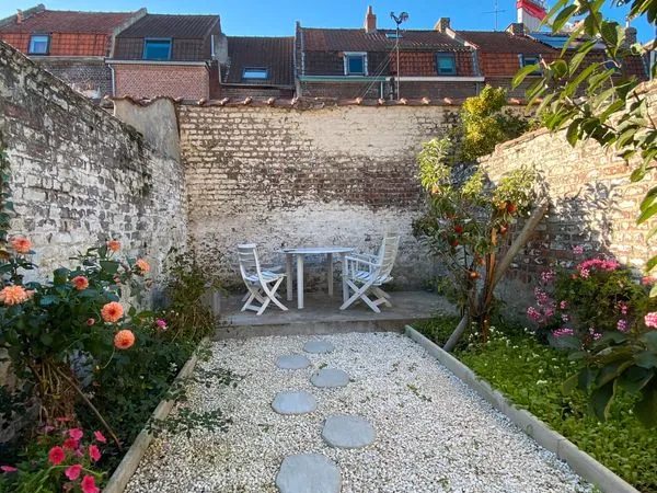 Maison 5 pièces - Croix (Proche Mairie & Métro)ece