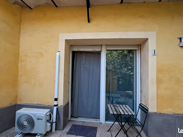 T2 climatiser meuble terrasse baie vitre securise proche ctre daudet dhuoda hemingway entre jaures m