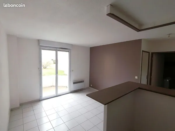 Appartement T1bis avec parking