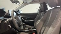 Peugeot 2008 1.2 PureTech 130ch S&S Allure 7cv — photo 12