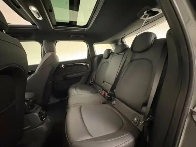 Mini Countryman cooper 136ch edition premium plus bva7 — photo 15