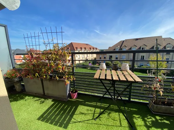 Loue appartement T2 meublé - Le Mesnil Saint Denis (78) - 41m²