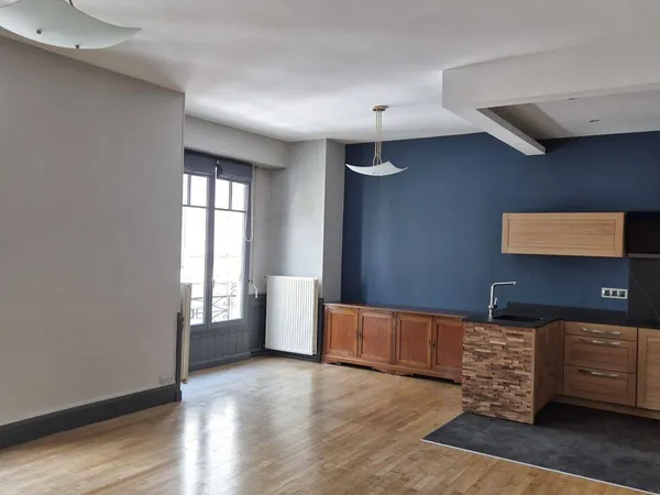 Appartement 2 pièces 64 m²