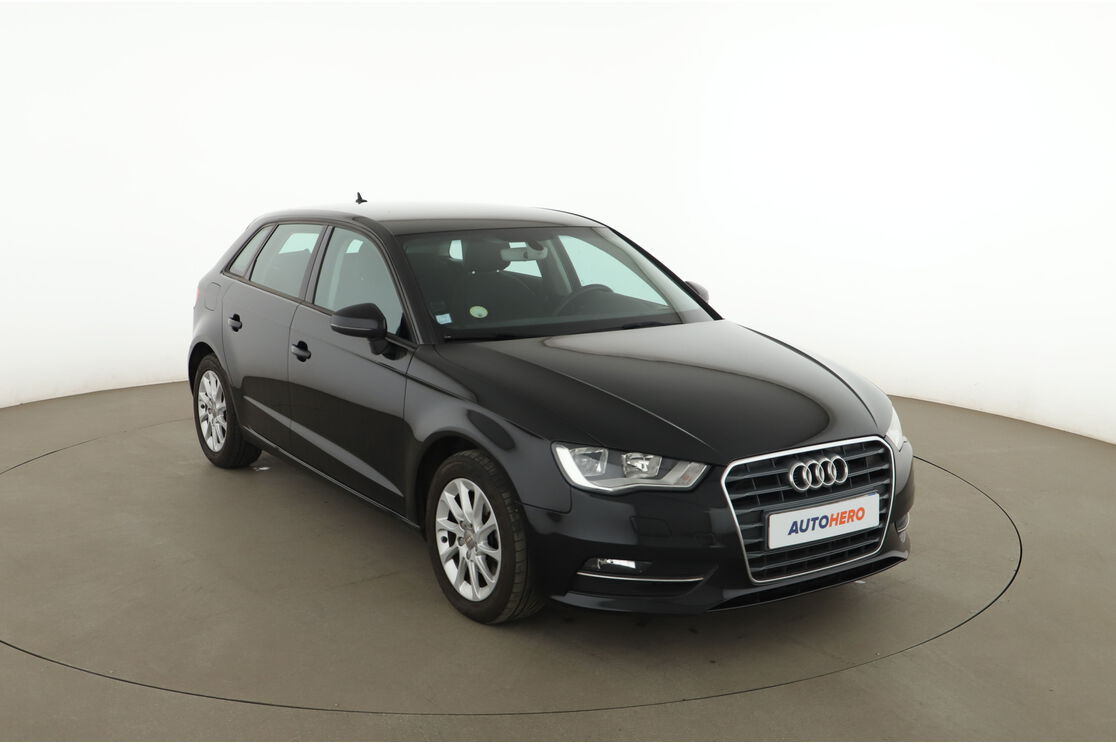 Audi A3 Sportback 2.0 TDI Business Line — photo 7