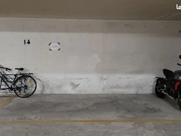 Place de parking Paris 19eme