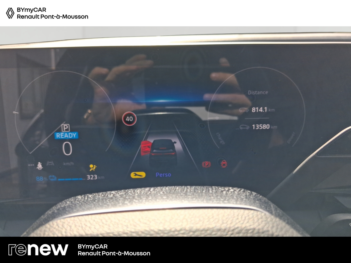 Renault Megane E-Tech EV60 220 ch optimum charge — photo 17
