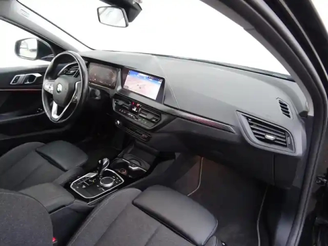 Bmw Serie 1 série 1 120da xdrive 190ch edition sport — photo 21