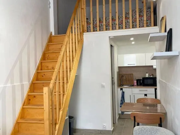 Studio 1 pièce 17 m²