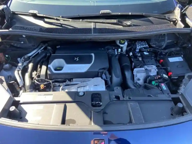 Ds Ds 7 ds7 crossback hybride e-tense 225 eat8 performance line+ — photo 7