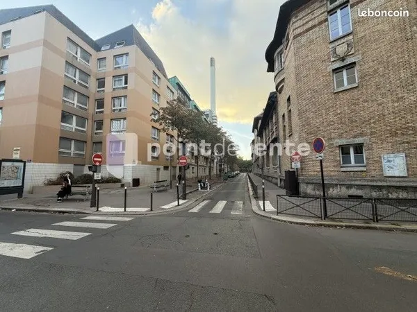 Commerce 18 m²