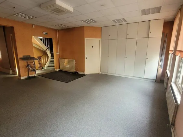 Immeuble 150 m²