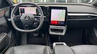 Renault Mégane E-Tech Electric EV60 220ch Iconic super charge — photo 11