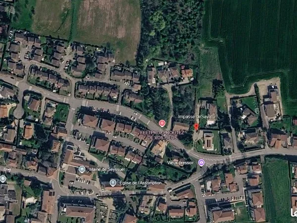 Terrain 608 m² SEYSSUEL