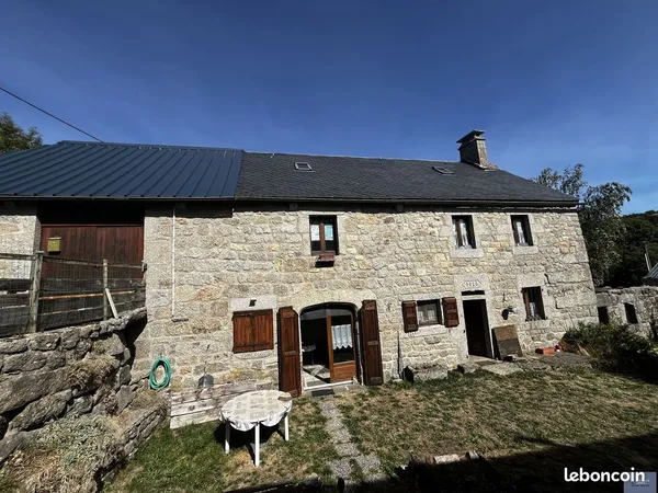 Ferme 4 pièces 1200 m²
