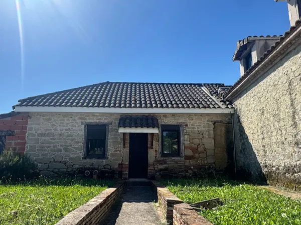 Maison 2 pièces 107 m²