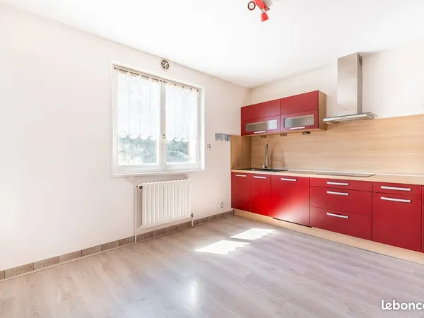 Maison 7 pièces 148 m²