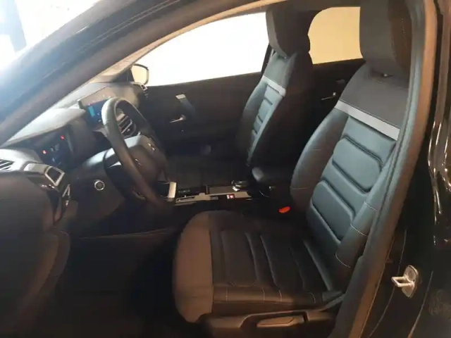 Citroën C4 e- 136 ch automatique — photo 44