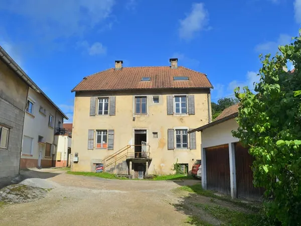 Maison ou Immeuble à Pont De Roide Vermondans 18 pièces 400 m2
