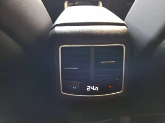 Kia Sportage 1.6 t-gdi 265ch isg hybride rechargeable bva6 4x4 — photo 20