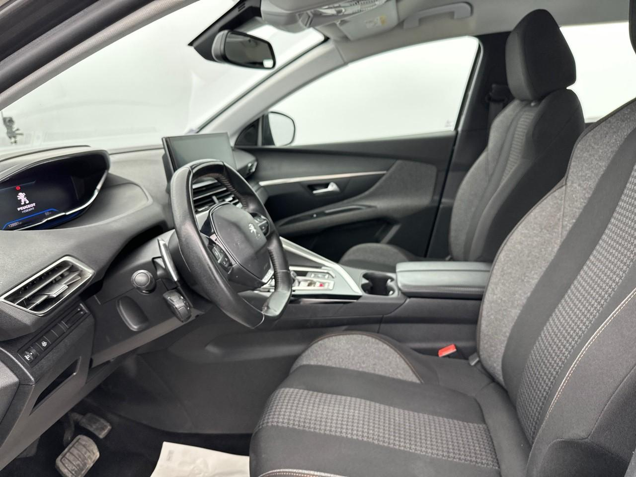 Peugeot 5008 bluehdi 130ch s&s eat8 active business — photo 9