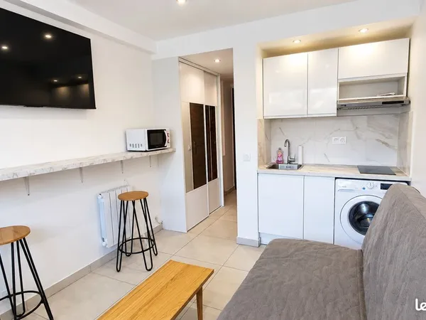 Studio 1 pièce 15 m²