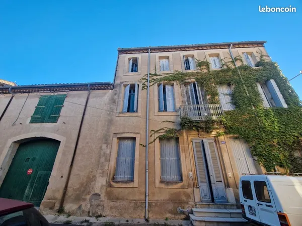 Maison de maitre rénovée 300m² + Grange 220m²