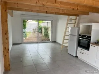 Location T2 + mezzanine avec jardin PARENTIS EN BORN