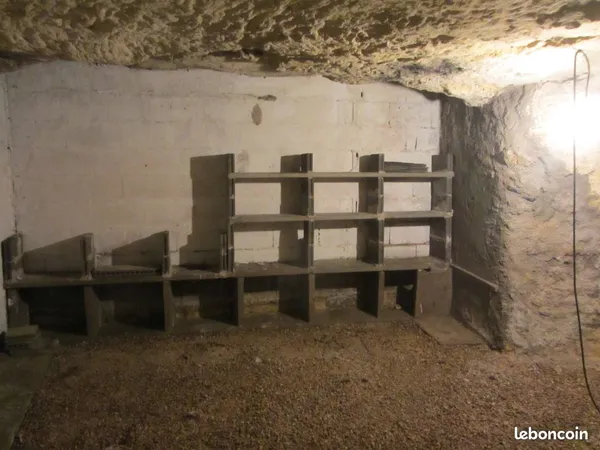 Location cellier