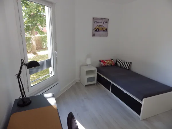 Loue chambre en colocation dans appartement - 70 m²