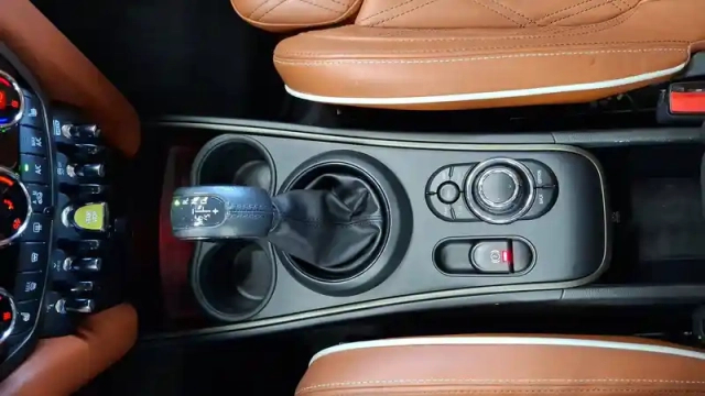 Mini Mini countryman 125 - 95 ch all4 bva6 — photo 18