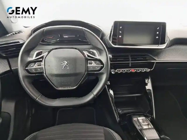 Peugeot 2008 puretech 130 s&amp;s eat8 — photo 32