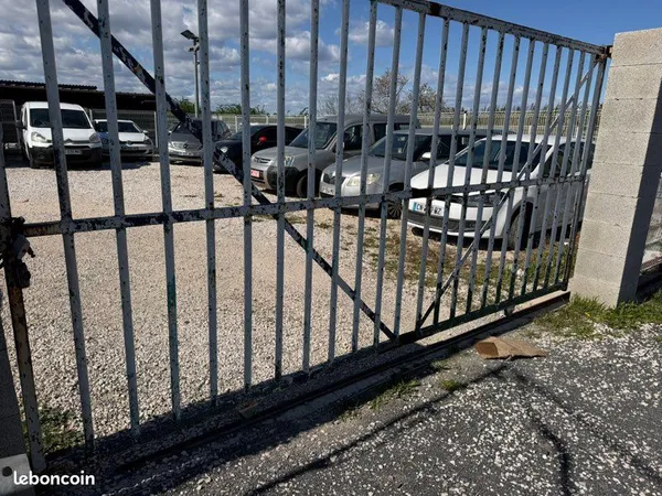 Parc auto bail a ceder 3-6-9