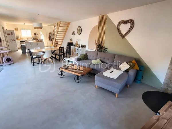 Maison 6 pièces 148 m²