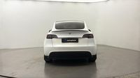 Tesla Model Y Standard RWD — photo 6