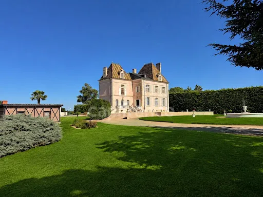 Maison 10 pièces 343 m²