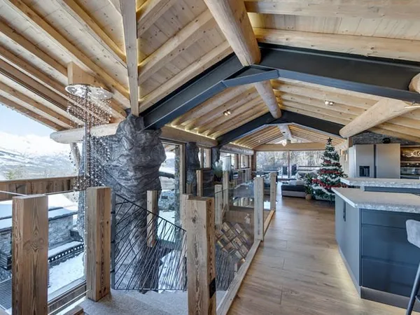 Chalet 7 chambres skis aux pieds - Montchavin Les Coches
