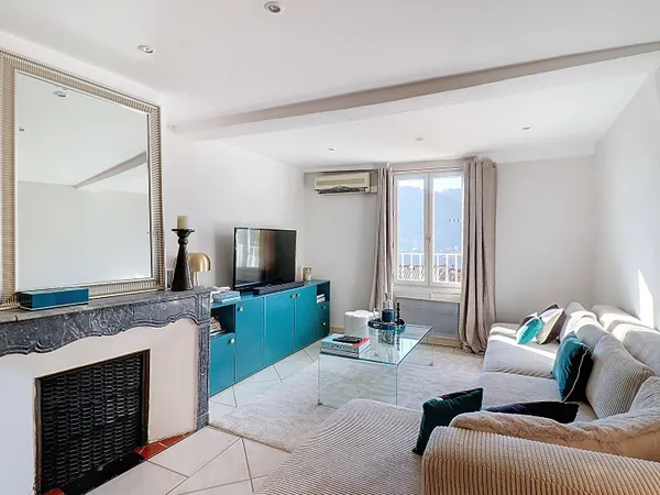 A VENDRE Appartement Bargemon 3 pièces 84 m²