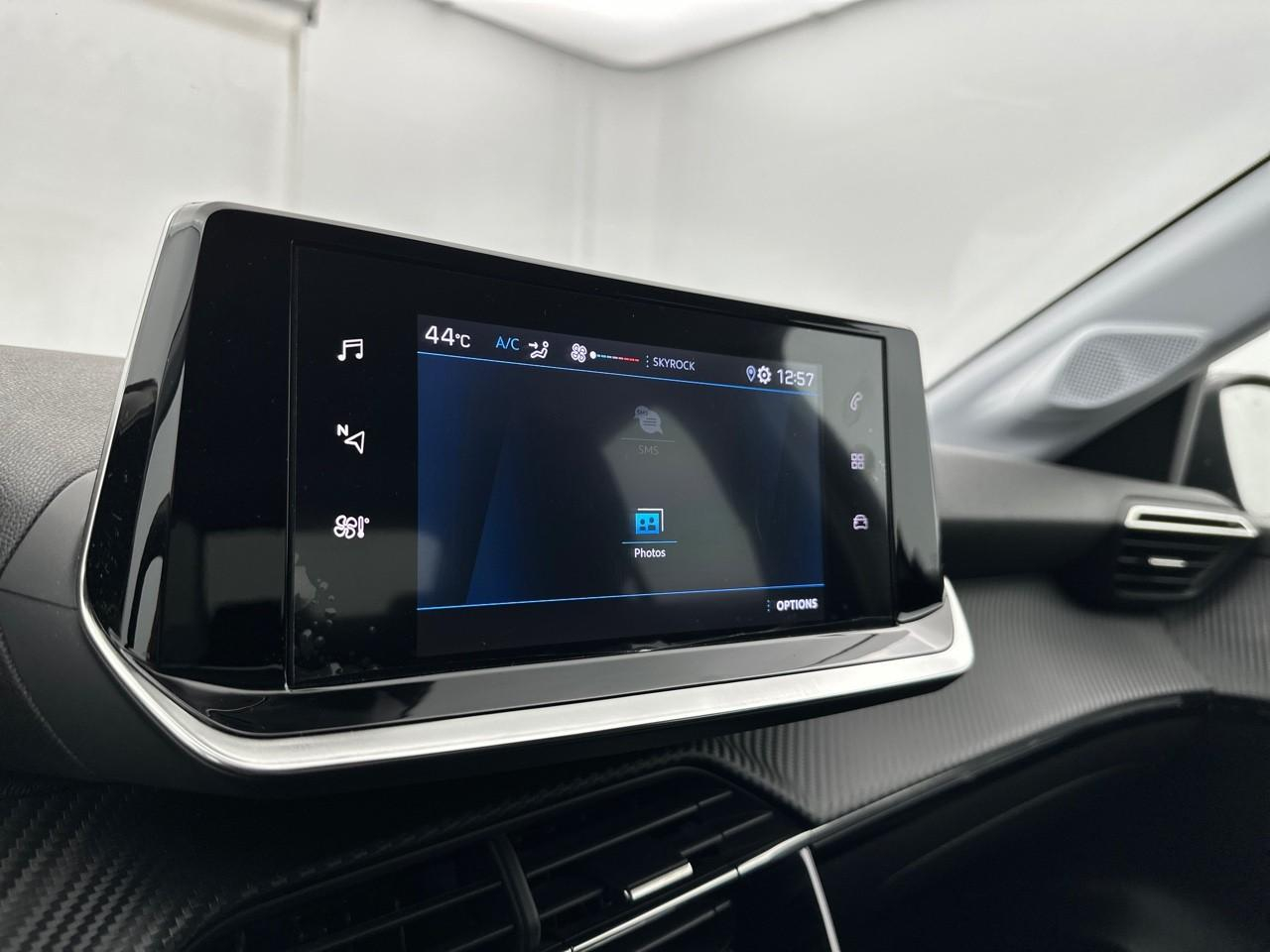Peugeot 208 puretech 75 s&s bvm5 style — photo 24
