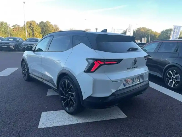 Renault Scenic e-tech électrique 220 ch grande autonomie — photo 3