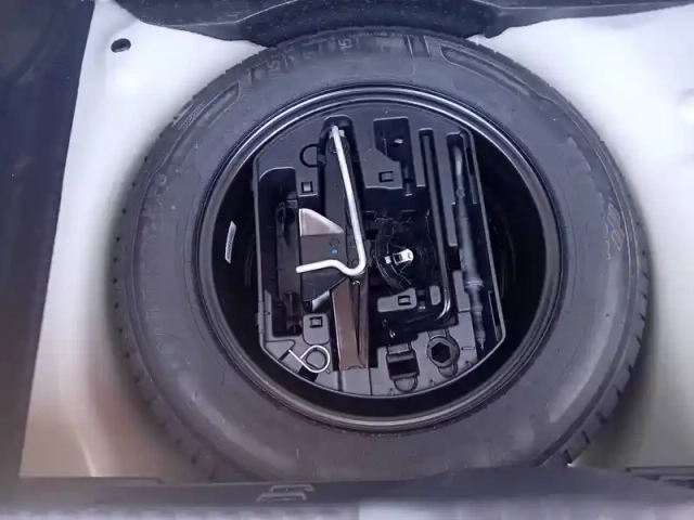 Citroën C3 puretech 110 s&amp;s bvm6 — photo 11