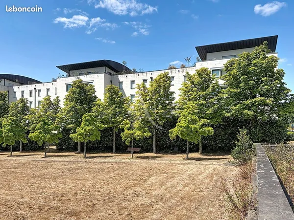 Appartement 3 pièces 76 m²