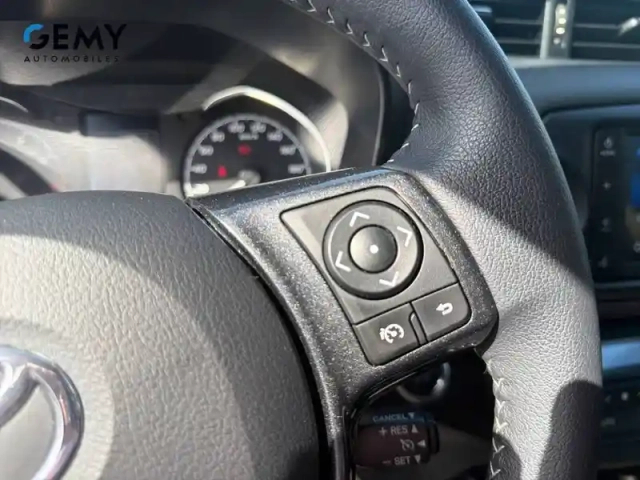 Toyota Yaris 110 vvt-i — photo 14