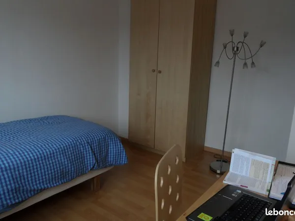 Colocation étudiante à 7 min à pied faculté médecine Lille 2 & 5 min SUPMED