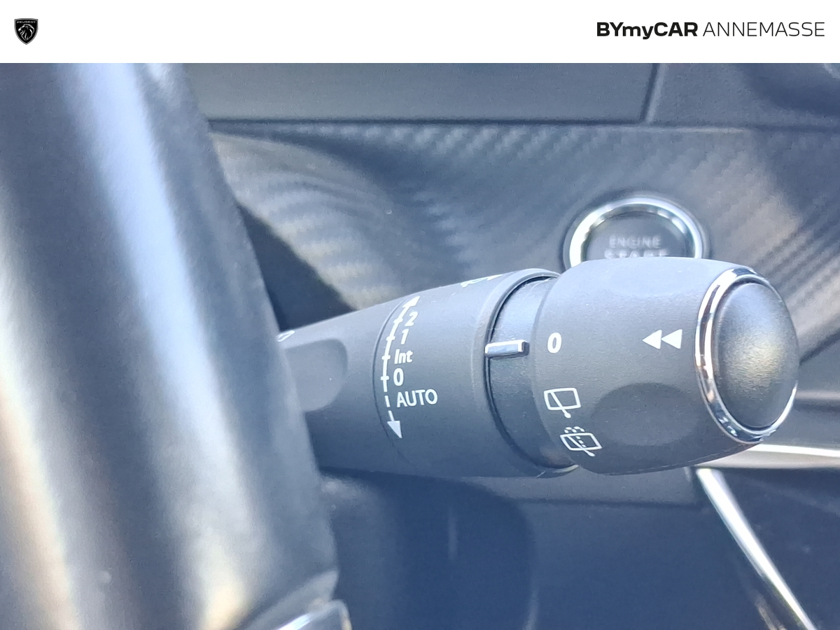 Peugeot 208 PureTech 100 S&amp;S BVM6 — photo 33