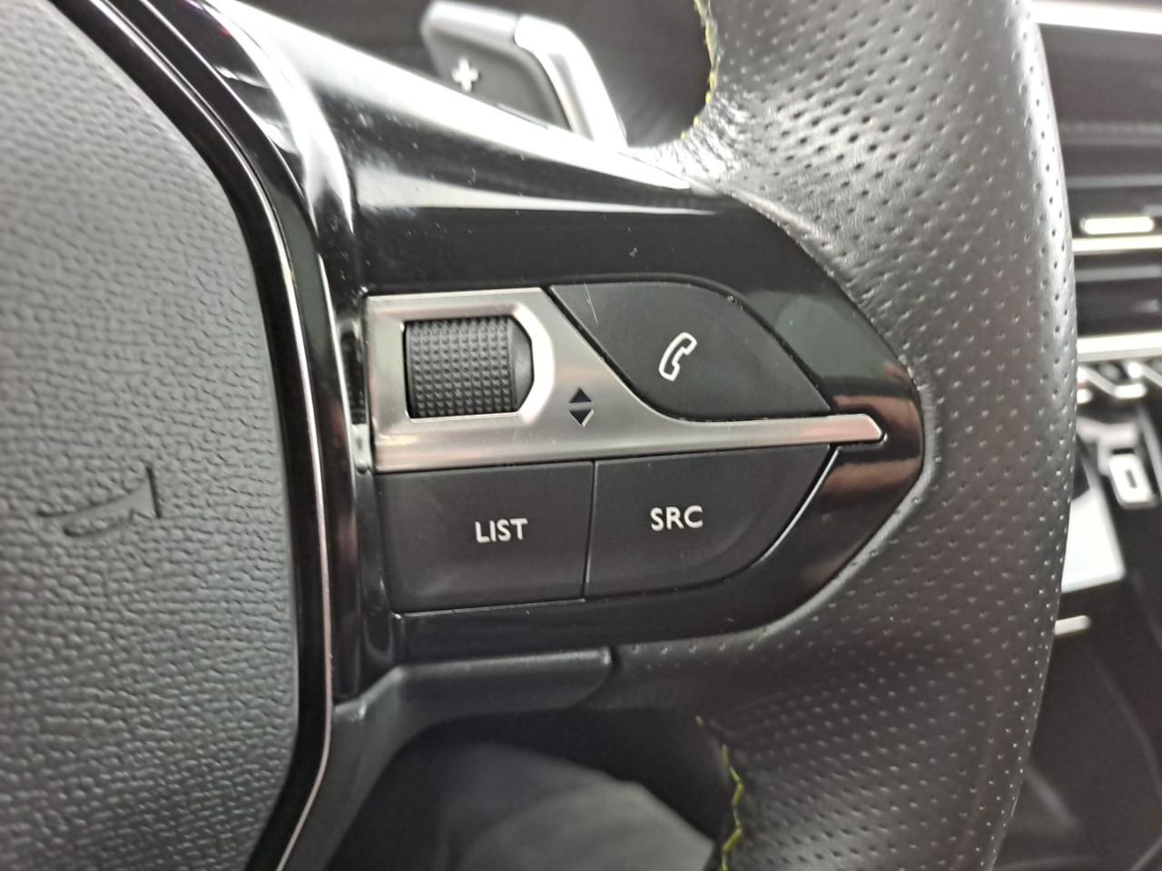 Peugeot 2008 puretech 130 s&s eat8 gt — photo 30