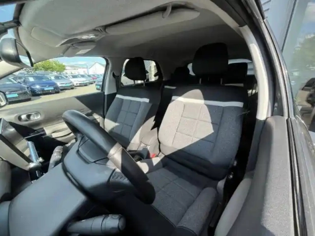 Citroën C4 cactus puretech 110 s&amp;s bvm6 — photo 20